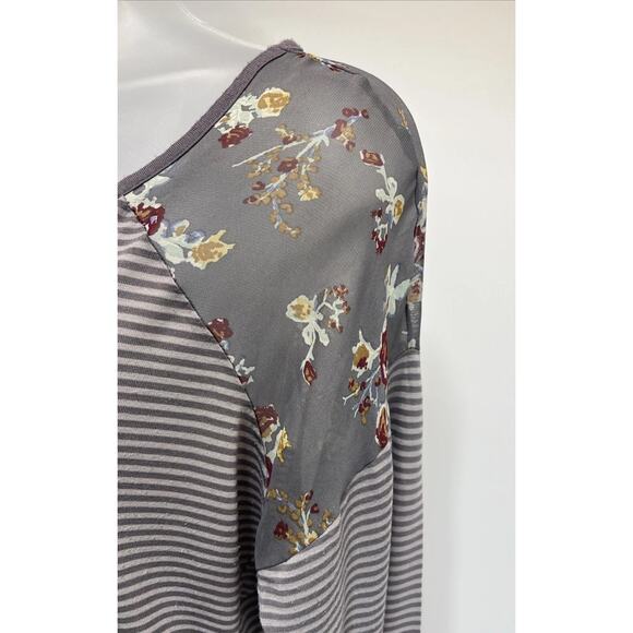 Mudd Top Womens Size M Gray Floral Striped Long Sleeve Boho Grunge Peasant - Picture 4 of 9